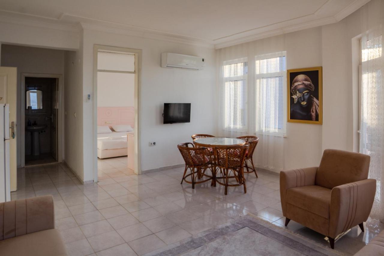 Pembe Kosk Apart Otel Fethiye Esterno foto